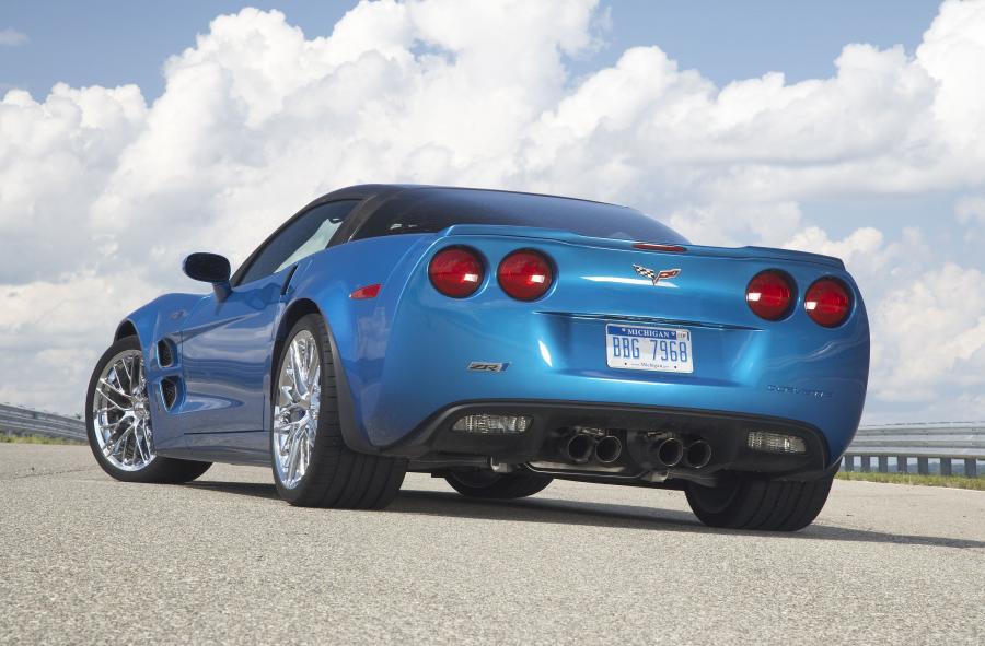  Chevrolet Corvette ZR1 2009 года  (фото 14 из 290)